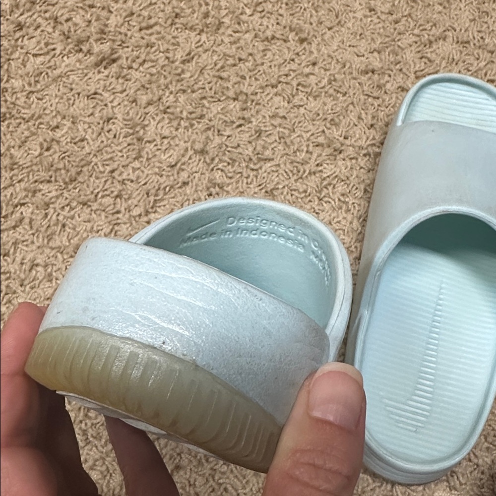Nike Pastel Blue Slide Sandals - Picture 5 of 6